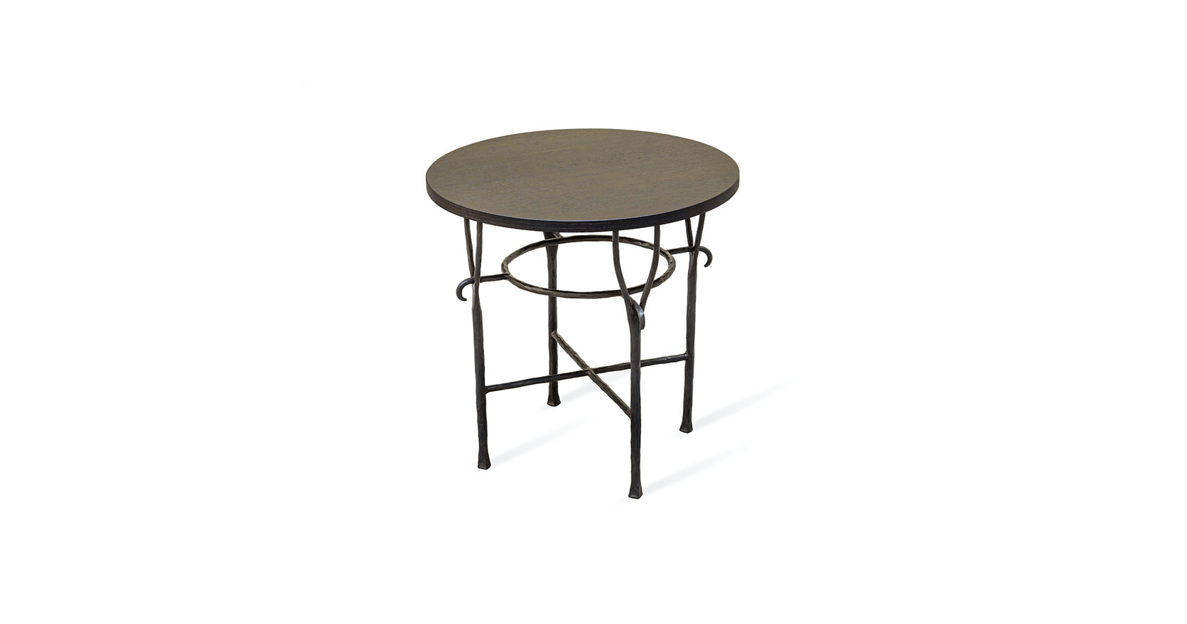 Garouste Bonetti, table ronde minimaliste, plateau en bois brun foncé, pieds en fer forgé noir se terminant en haut par deux fourches fixées sous le plateau