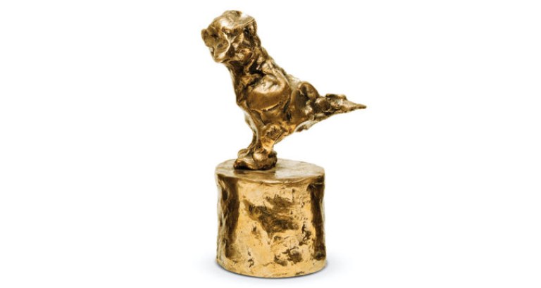 Eric Schmitt, sculpture in gold bronze, with the shape of a bird standing on a gold bronze cylinder