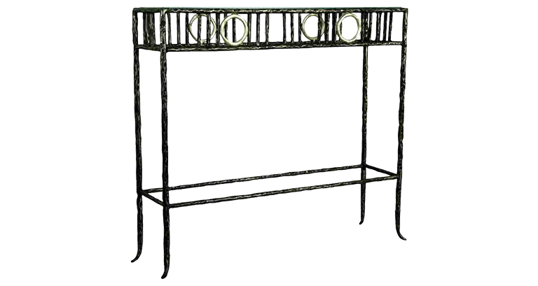 Garouste Bonetti, table console rectangulaire, pieds en fer forgé noir, décoré de 4 cercles argentés, plateau en verre